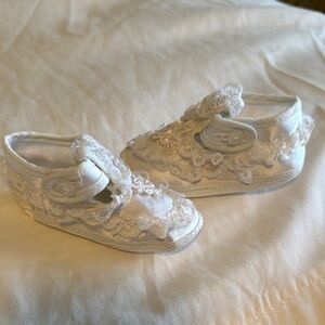 NWT Little Things Mean A Lot, White Christening Shoes, Newborn size 2
